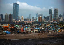Poverty and wealth are often found side by side (Photo: CC0)