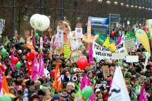 18,000 take to Berlin’s streets (Photo: www.wir-haben-es-satt.de/ Die Auslöser Berlin)
