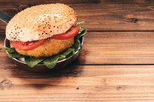 Plant-based burger (Photo: CC0)