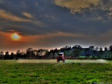 Pesticide spraying (Photo: Will Fuller/Flickr.com)
