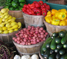 Farmers market (Photo: Natalie Maynor/Flickr.com)